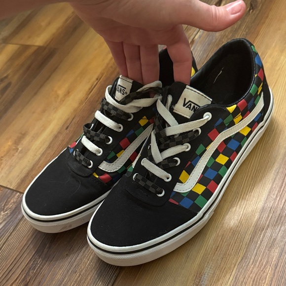 Vans Shoes - Vans Old Skool Rainbow Checkered Sneakers Youth 6.5 or women’s 8